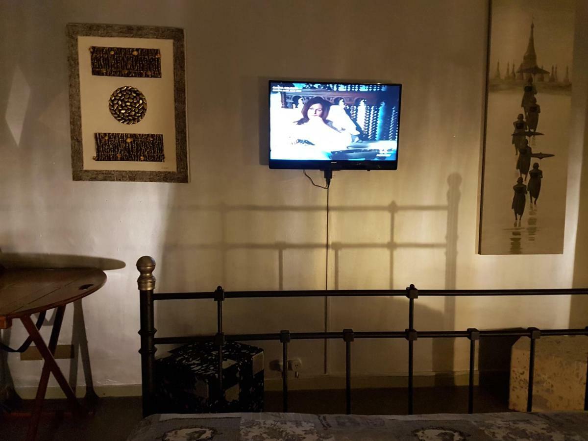 Saint George'S House Centro-Stazione-Ospedali Appartement Alessandria Buitenkant foto